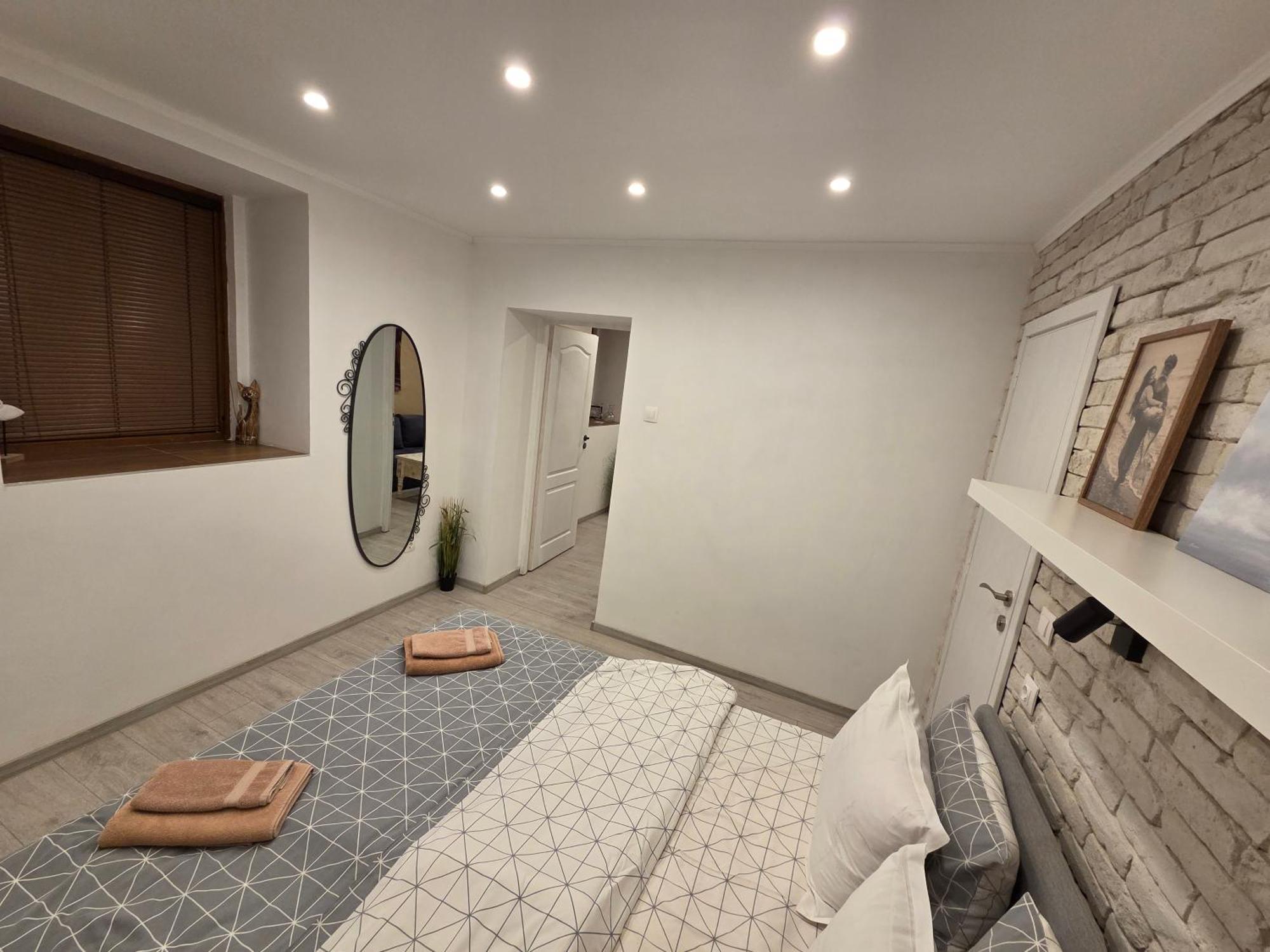 Guest House Dimant Burgas by Rom bilde